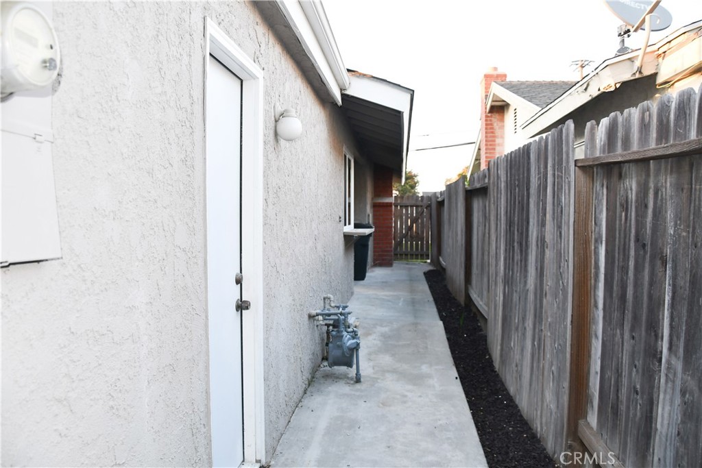 802 E La Veta, Orange CA 92866 - photo 36