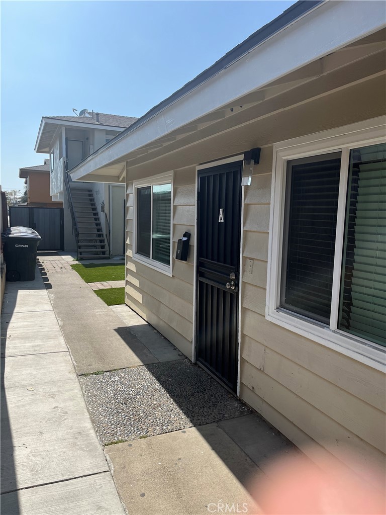 802 N Glassell, Orange CA 92867 - photo 1