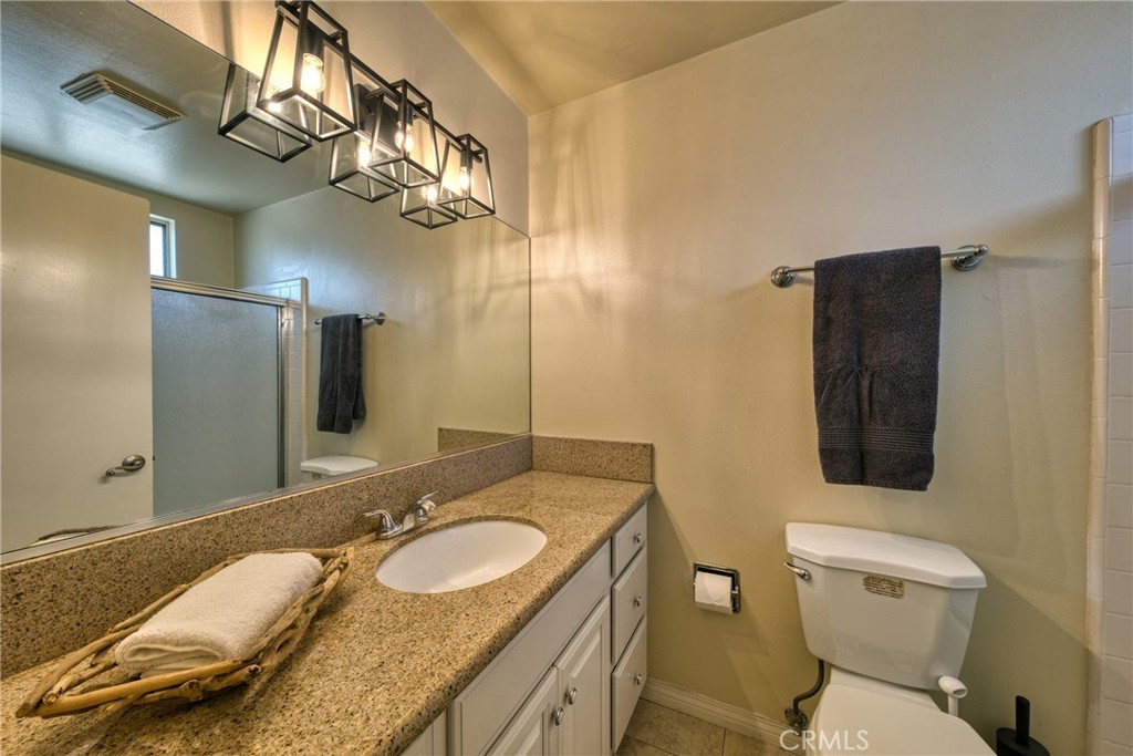 805 E Barkley Avenue, Orange CA 92867 - photo 19