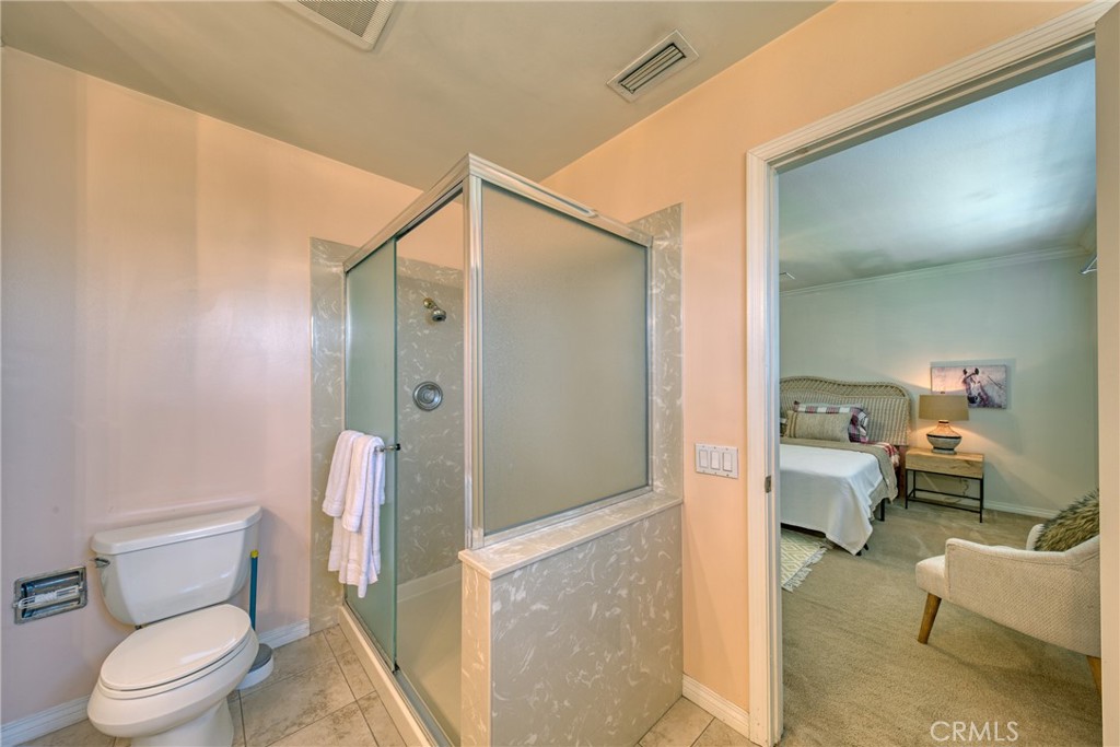 805 E Barkley Avenue, Orange CA 92867 - photo 24