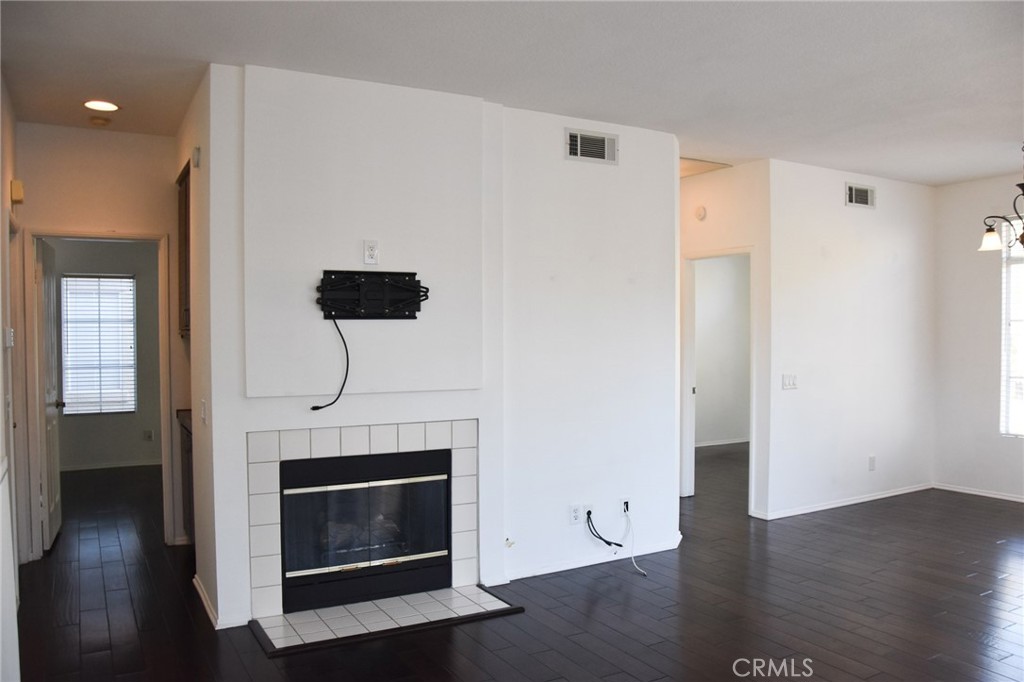 8215 E White Oak Ridge 76, Orange CA 92869 - photo 4