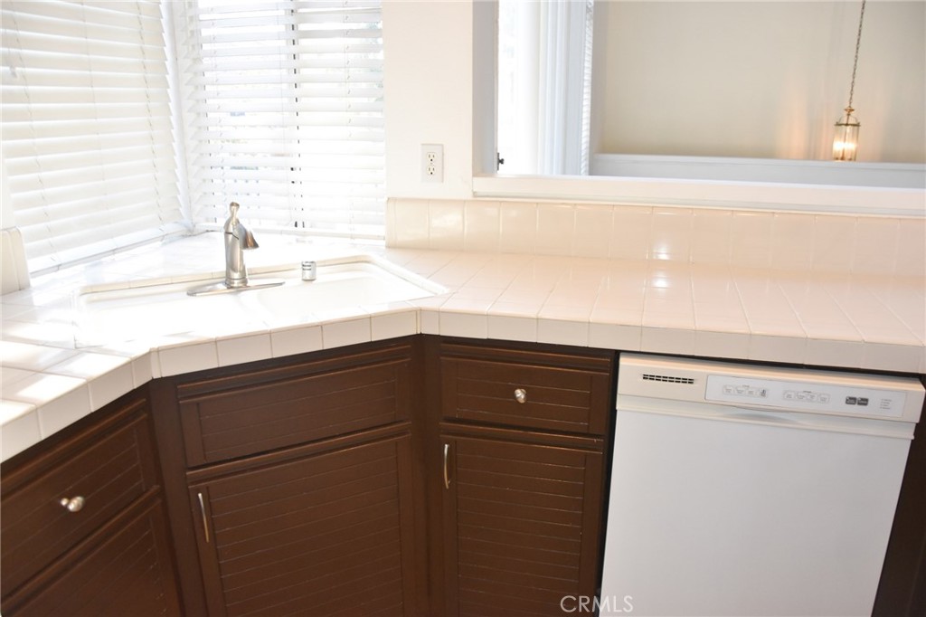 8215 E White Oak Ridge 76, Orange CA 92869 - photo 8