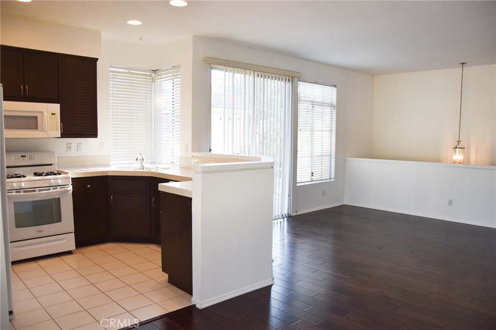 8215 E White Oak Ridge 76, Orange CA 92869 - photo 14