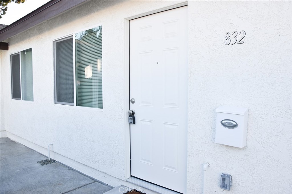 832 E La Veta, Orange CA 92866 - photo 1