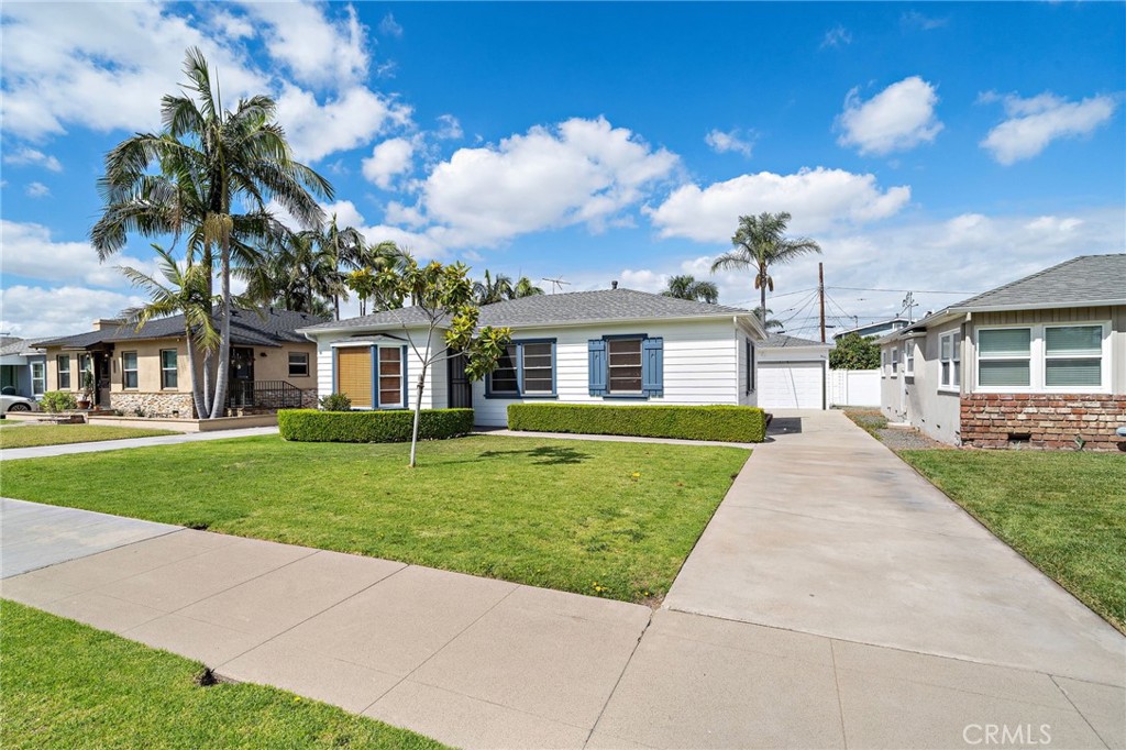 834 N Grand Street, Orange CA 92867 - photo 1