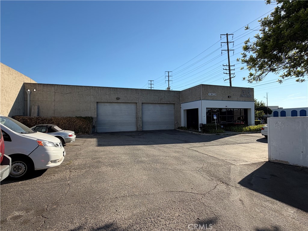 836 W Angus, Orange CA 92868 - photo 2