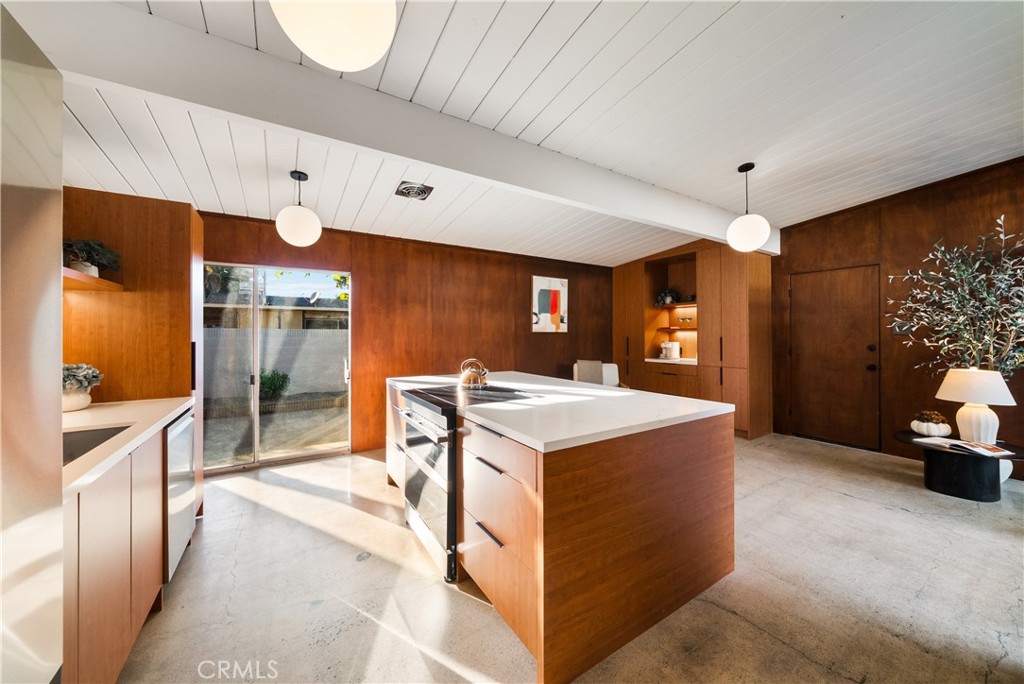 842 E Glendale, Orange CA 92865 - photo 4