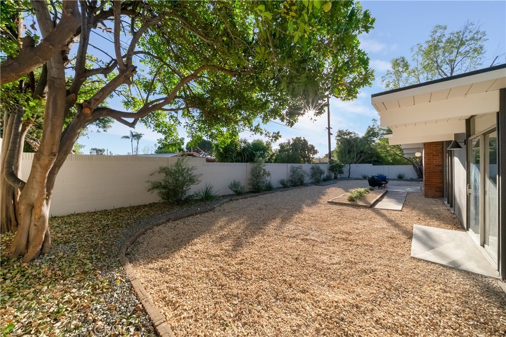 842 E Glendale, Orange CA 92865 - photo 51