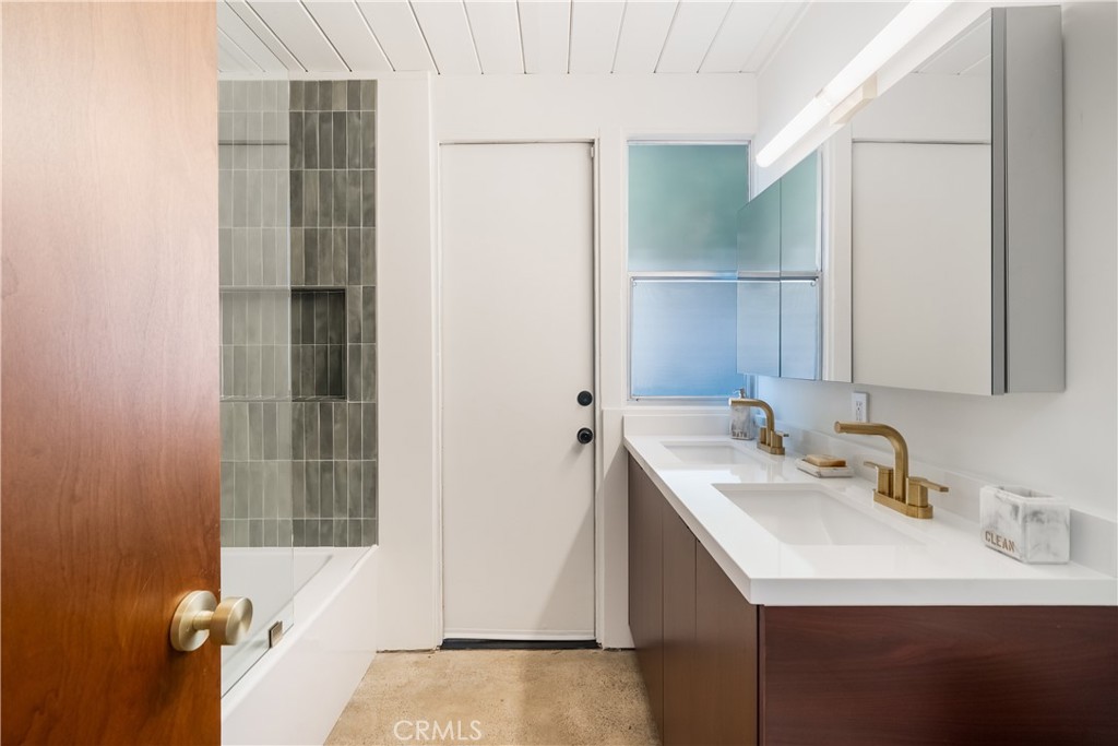 842 E Glendale, Orange CA 92865 - photo 60