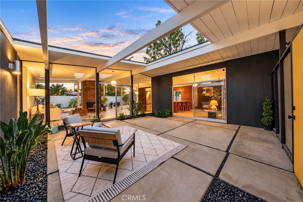 842 E Glendale, Orange CA 92865 - photo 70