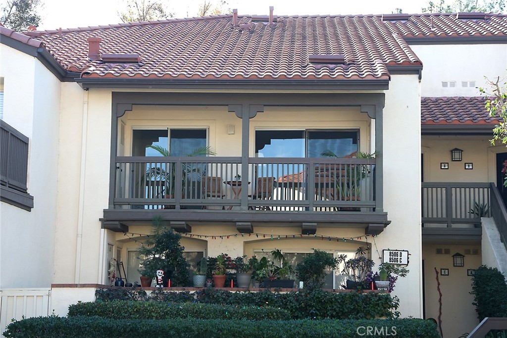 Front of condo with balcony - 8506 E Baker Hill Road D, Orange CA 92869 - photo 1