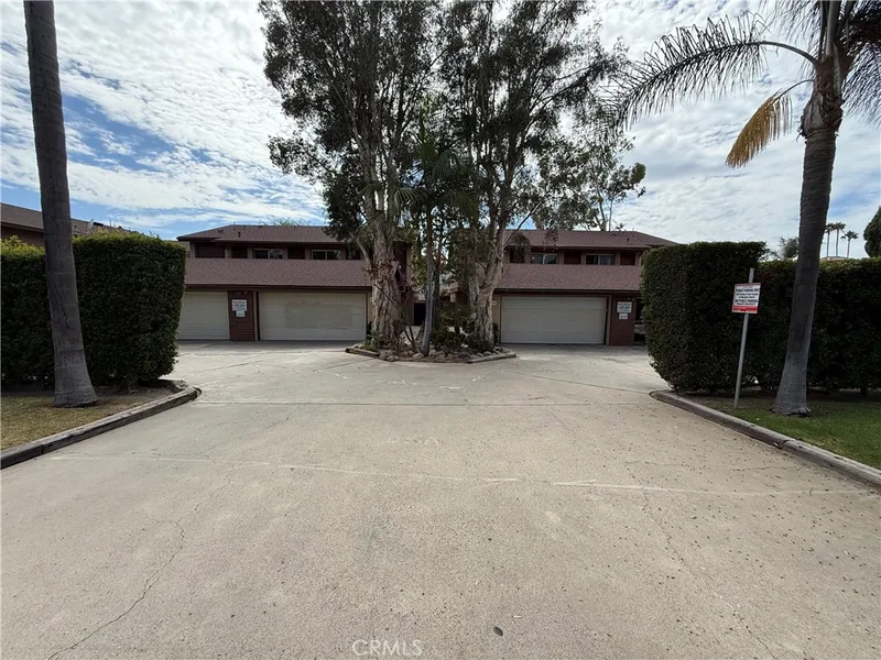 860 N Glassell, Orange, CA 92867