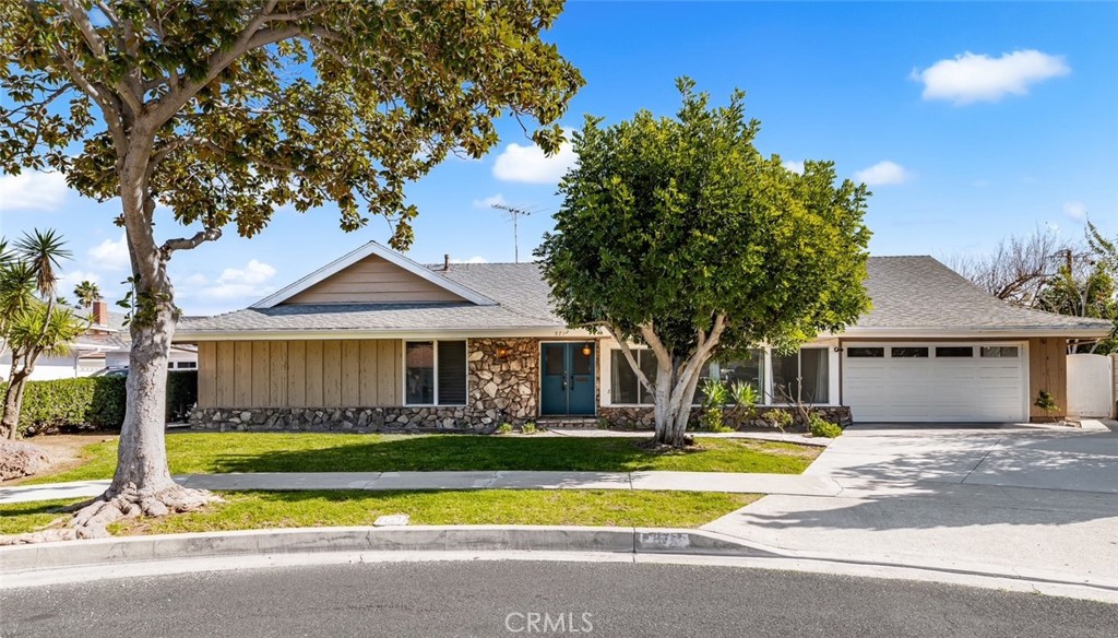 871 S Fairmont Way, Orange CA 92869 - photo 1