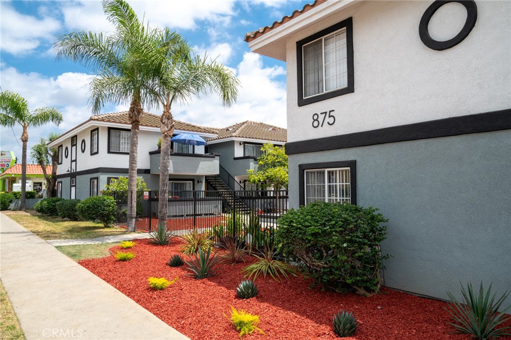 875 N Olive, Orange CA 92867 - photo 2