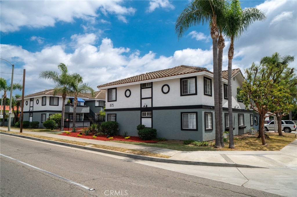 875 N Olive, Orange CA 92867 - photo 3