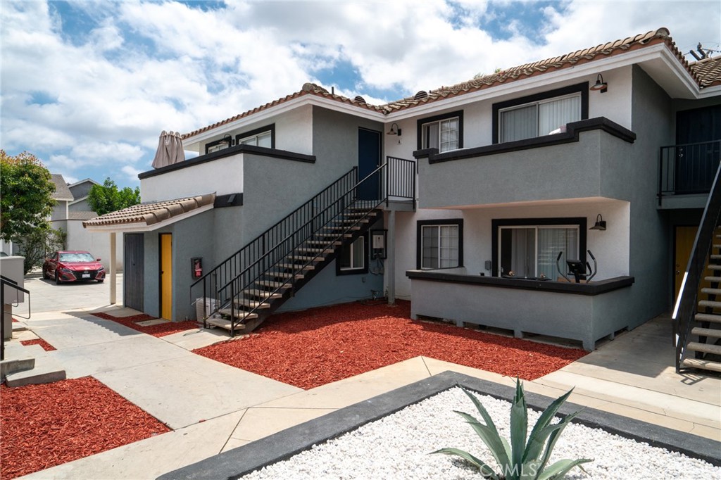 875 N Olive, Orange CA 92867 - photo 7