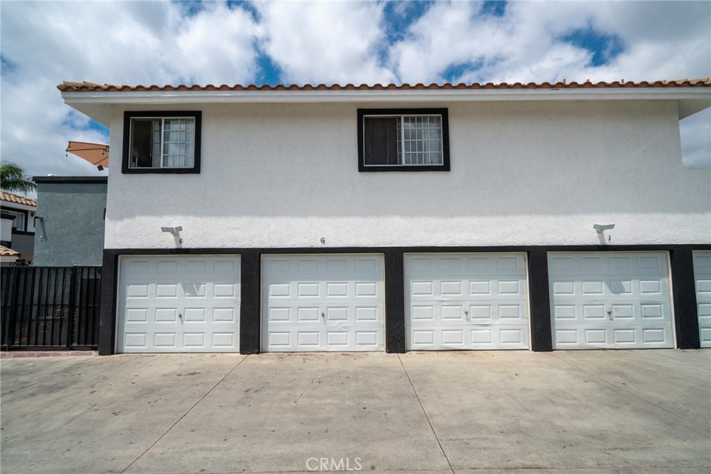 875 N Olive, Orange CA 92867 - photo 21