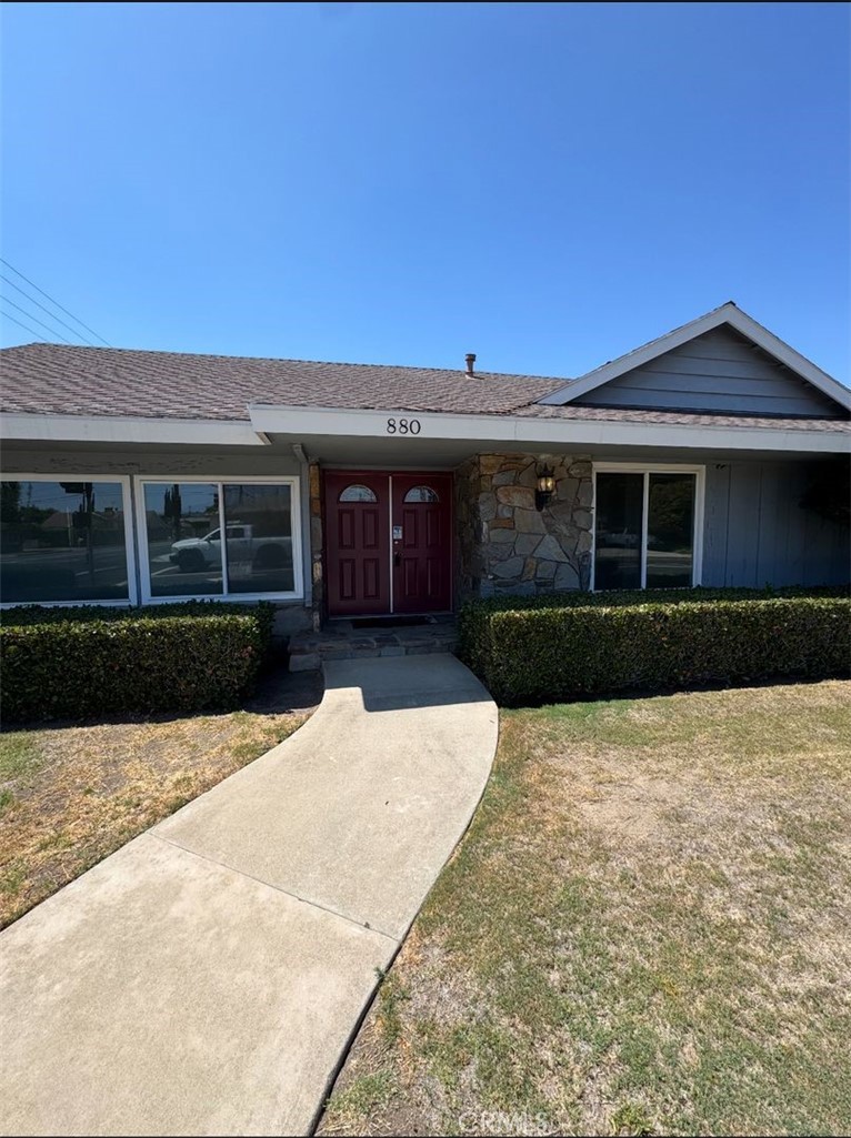 880 S Yorba Street, Orange CA 92869 - photo 1