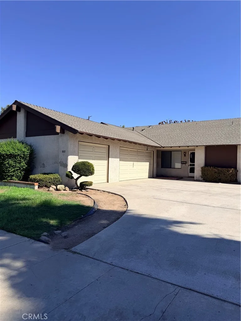885 N Kathleen A, Orange
