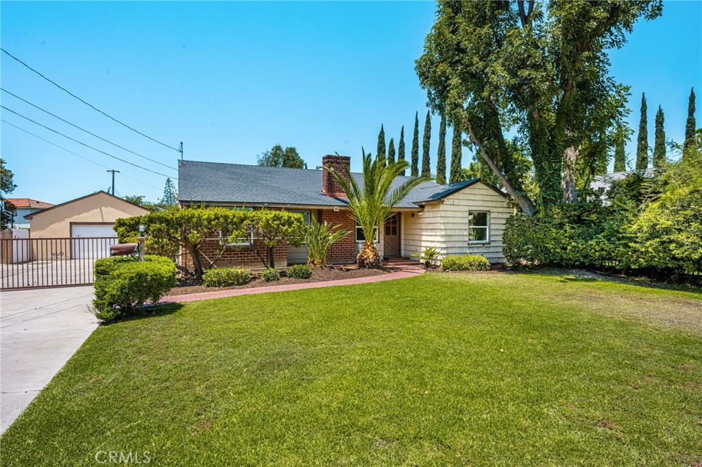 886 N Cambridge, Orange CA 92867 - photo 1