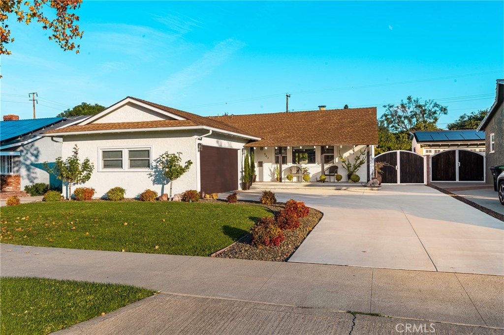 943 E Everett Place, Orange CA 92867 - photo 1
