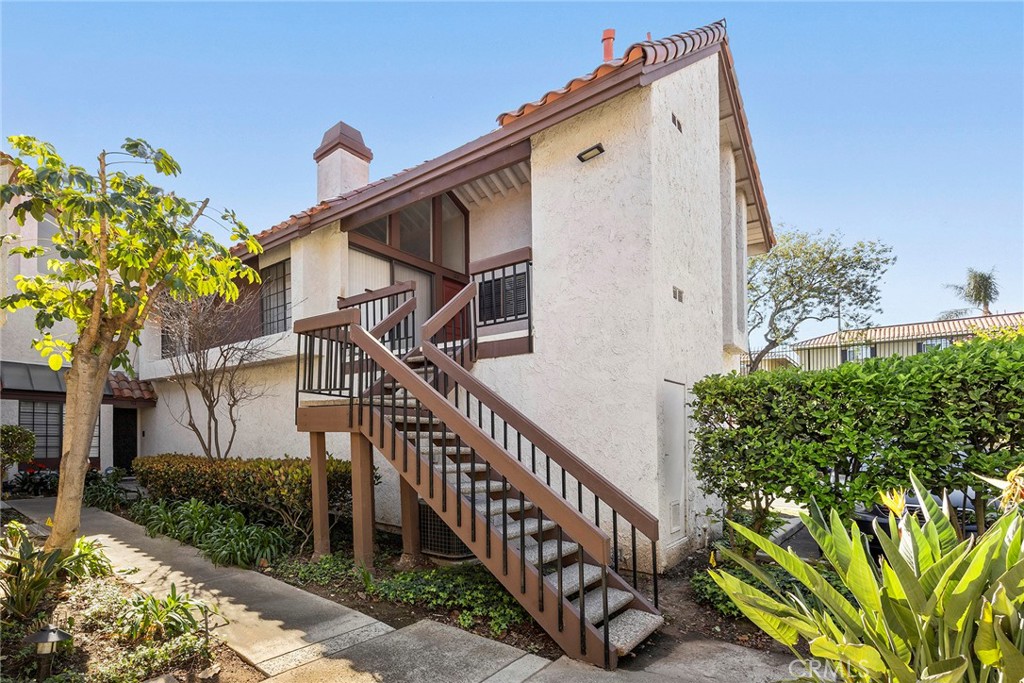 102 Kauai Lane, Placentia CA 92870 - photo 1
