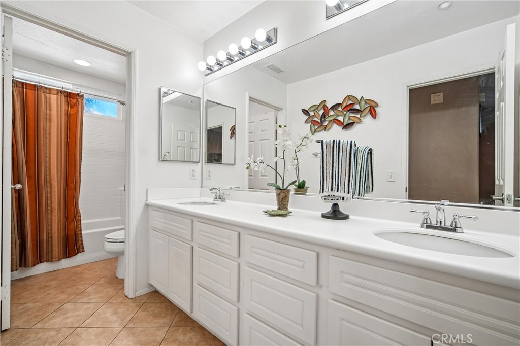 1027 Kemp Drive, Placentia CA 92870 - photo 26