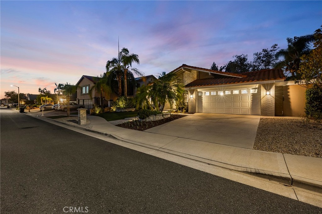 Safe neighborhood, street lights & sidewalks - 107 San Anselmo, Placentia CA 92870 - photo 4