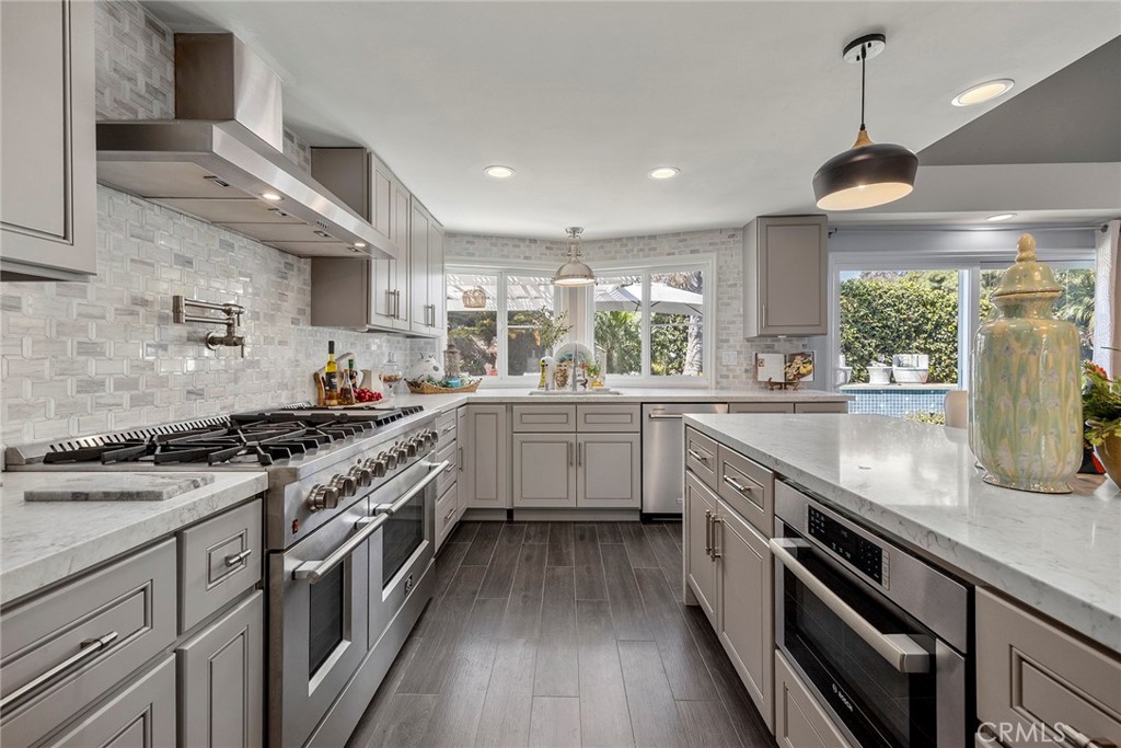 Gourmet Kitchen - 107 San Anselmo, Placentia CA 92870 - photo 6