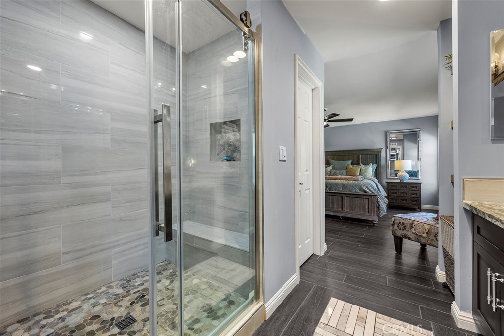 Walk-in Shower - 107 San Anselmo, Placentia CA 92870 - photo 22