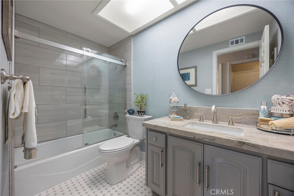 Guest Bath 2 - 107 San Anselmo, Placentia CA 92870 - photo 26