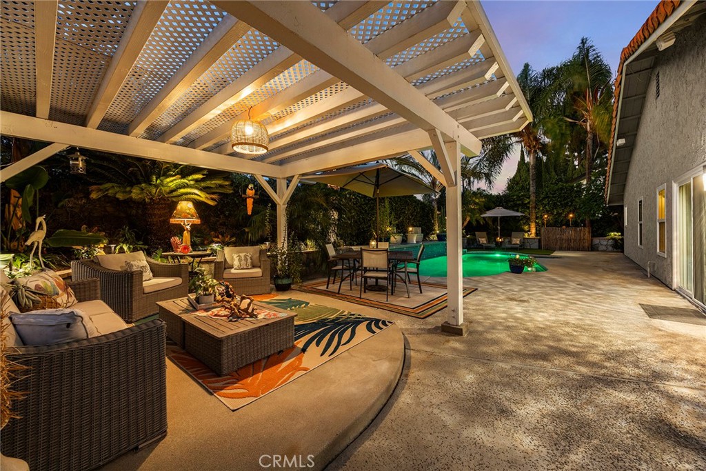 Outdoor dining area - 107 San Anselmo, Placentia CA 92870 - photo 32
