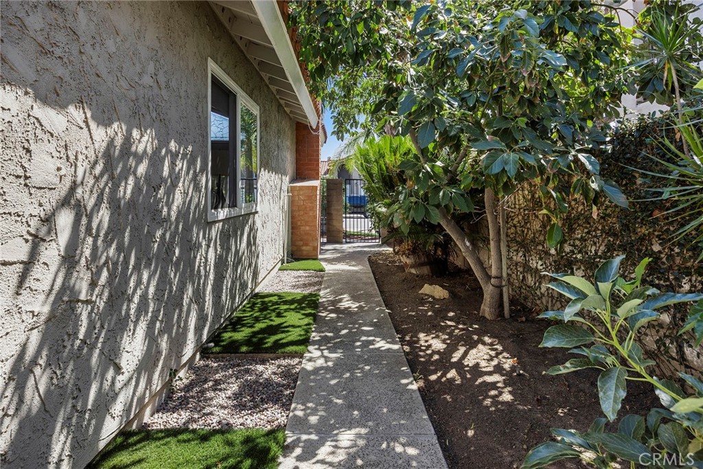 Side Yard Right - 107 San Anselmo, Placentia CA 92870 - photo 35