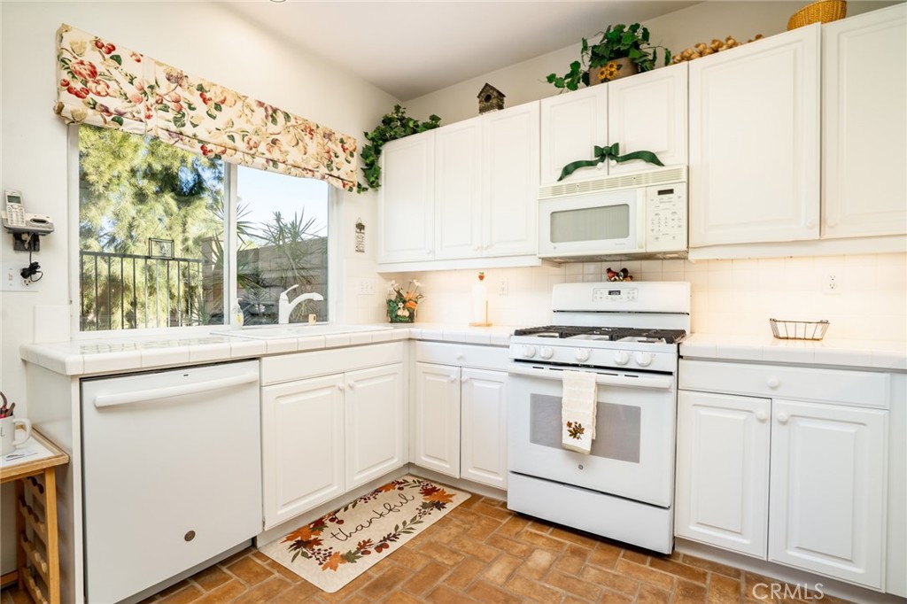 1101 Davis Way, Placentia CA 92870 - photo 11