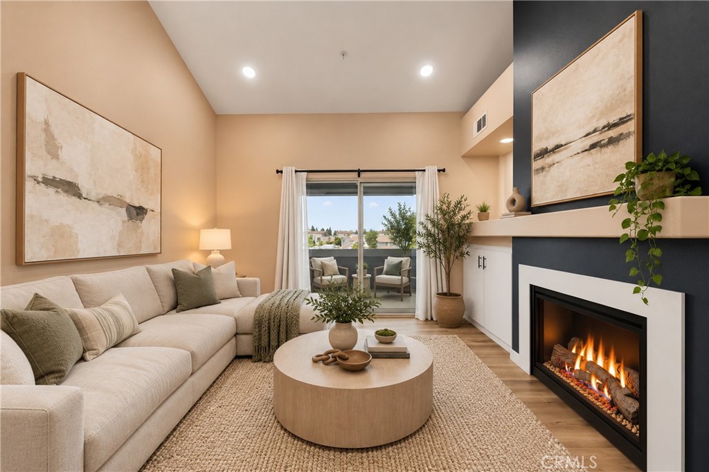 111 S Lakeview i, Placentia CA 92870 - photo 6