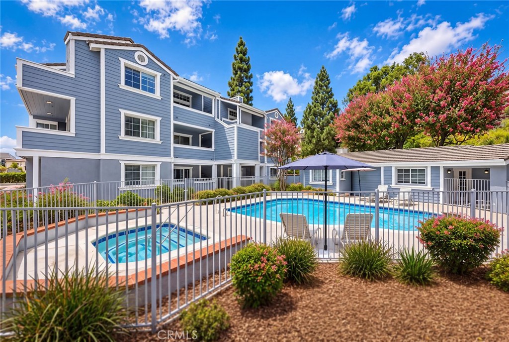 111 S Lakeview i, Placentia CA 92870 - photo 24