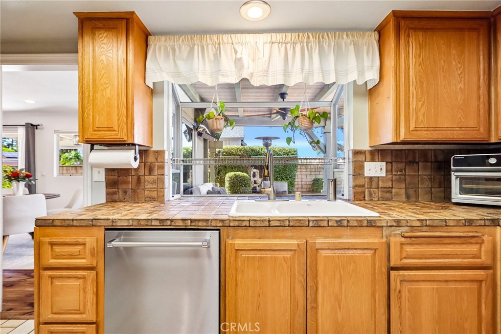 1209 Vina Del Mar, Placentia CA 92870 - photo 19
