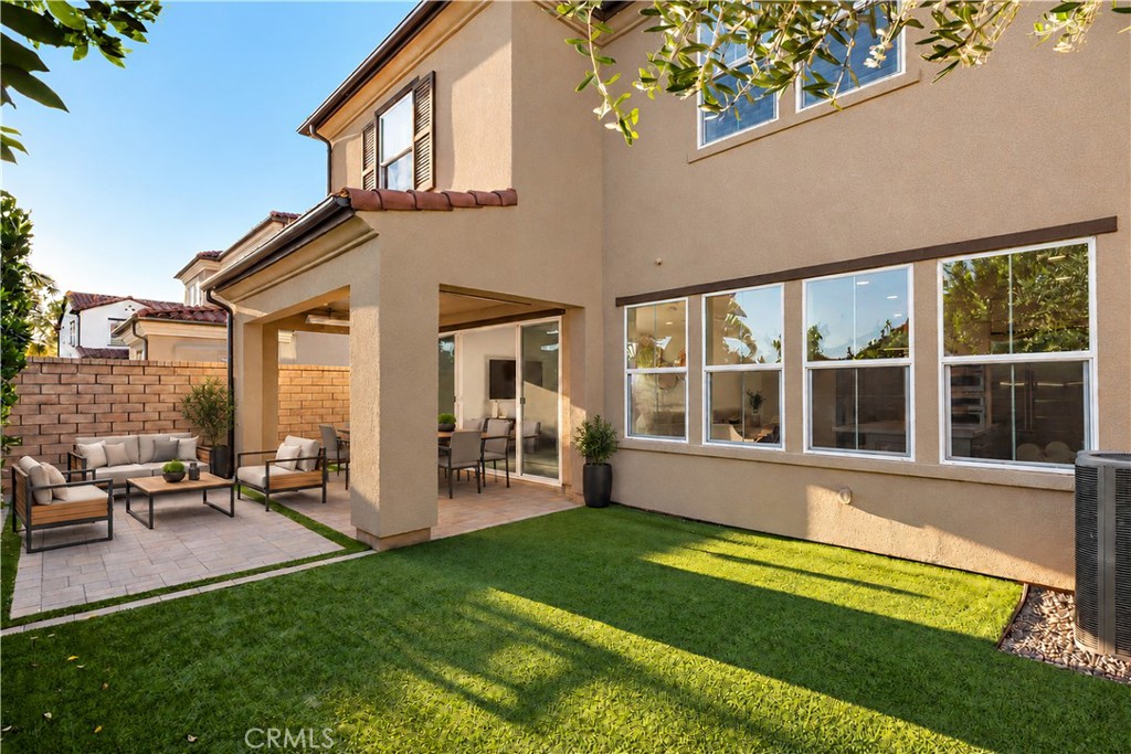 Virtually Staged - 1249 E Providence Loop, Placentia CA 92870 - photo 10
