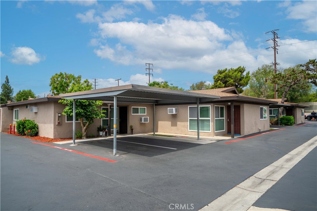 140 W Orangethorpe Avenue, Placentia CA 92870 - photo 8