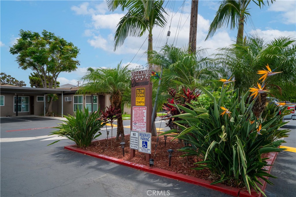 140 W Orangethorpe Avenue, Placentia CA 92870 - photo 16