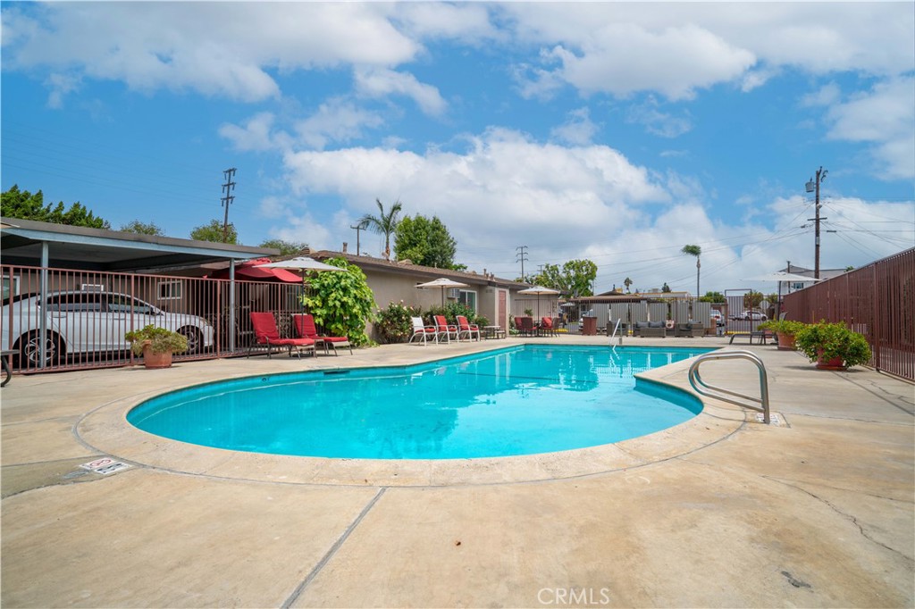 140 W Orangethorpe Avenue, Placentia CA 92870 - photo 19