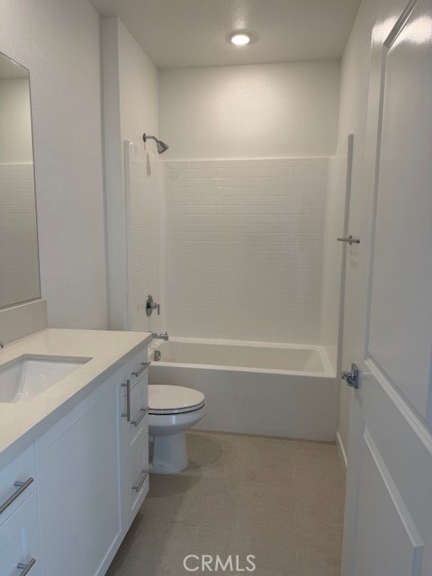Secondary Bath - 1406 E Via Acero, Placentia CA 92870 - photo 10