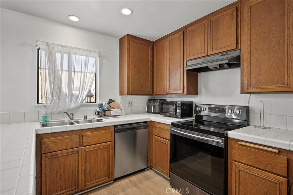 1406 Via Cortez, Placentia CA 92870 - photo 11