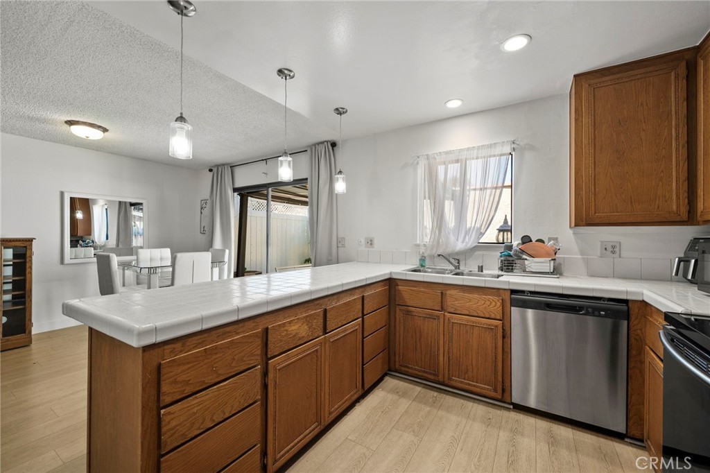 1406 Via Cortez, Placentia CA 92870 - photo 12