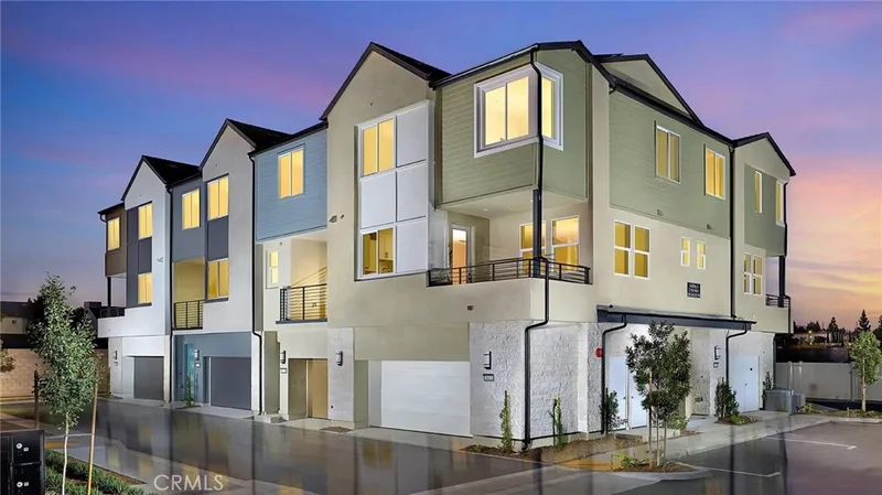 1429 E Via Acero, Placentia