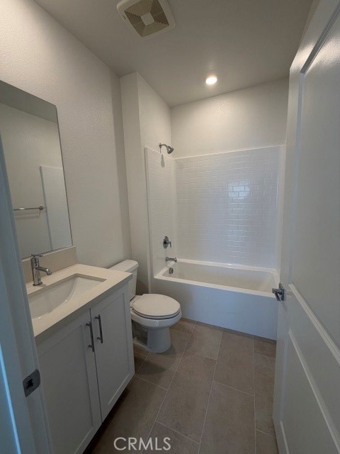 Secondary Bath - 1429 E Via Acero, Placentia CA 92870 - photo 8