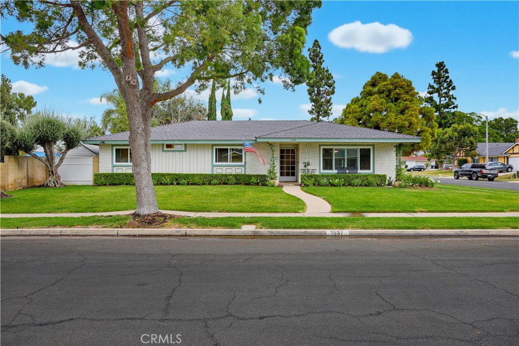 1537 Yellowstone, Placentia CA 92870 - photo 1