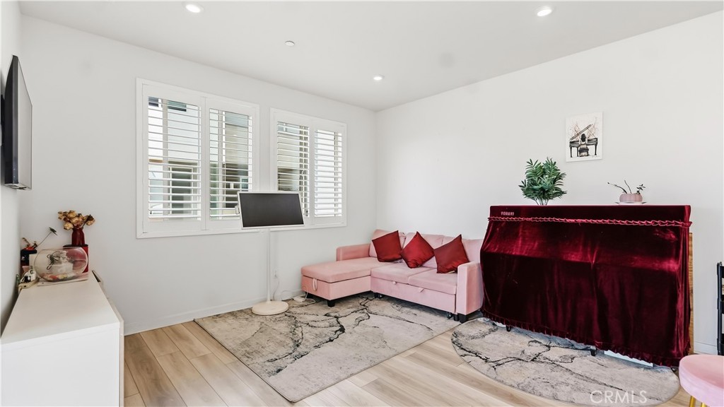 1570 Topeka Avenue 8, Placentia CA 92870 - photo 4