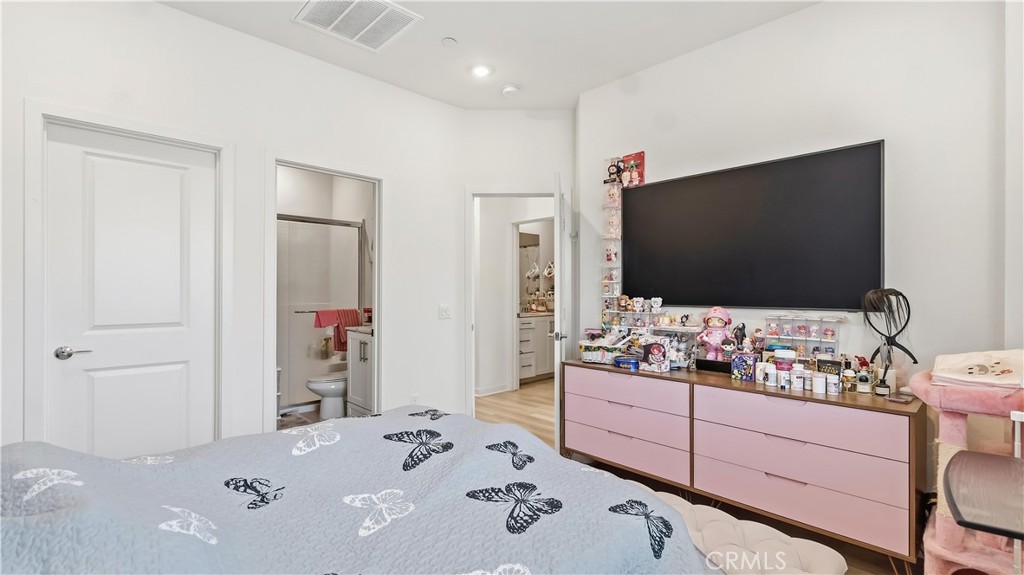 1570 Topeka Avenue 8, Placentia CA 92870 - photo 27