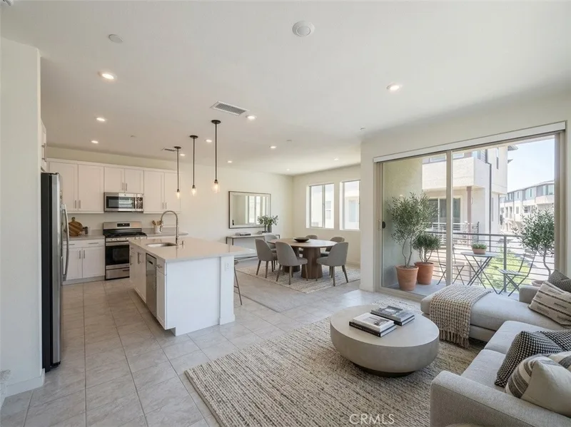 1572 Lima 2, Placentia, CA 92870